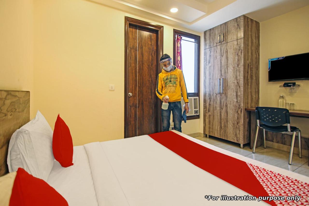 โอโย 4387 โฮเต็ล ทีม พลาซา Hotel นาสิก ภายนอก รูปภาพ